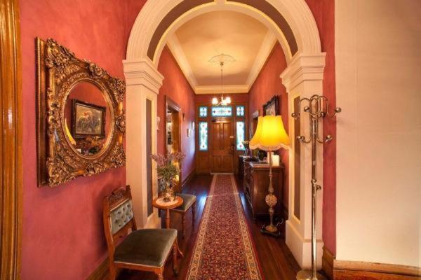 Westella Colonial B&B Accommodation Ulverstone Extérieur photo